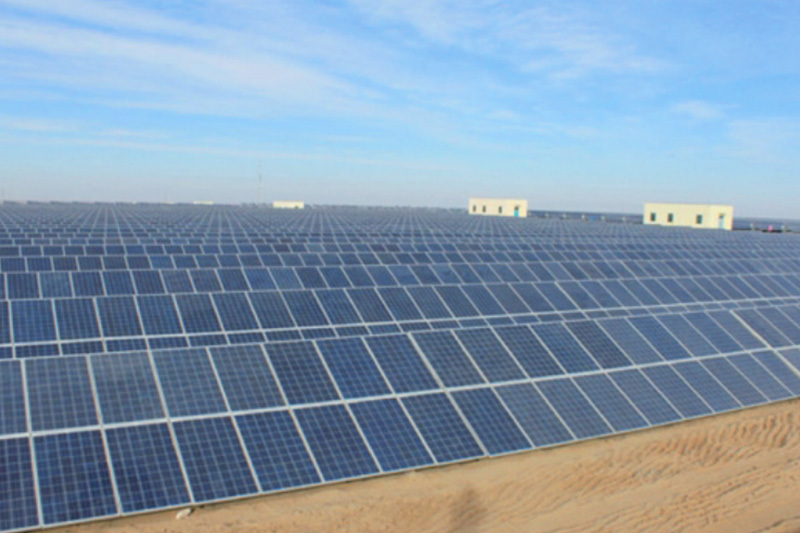 Drei Schluchten Golmud 5MW PV-Kraftwerk Drei Schluchten Golmud 5MW PV-Kraftwerk